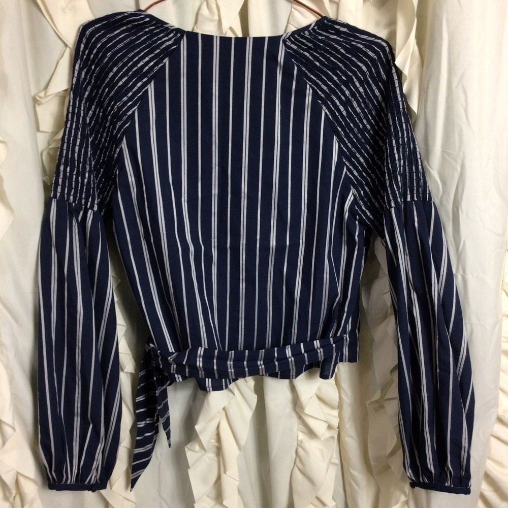 The Jetset Diaries Kensington Striped Wrap Top Navy White Small Preppy - Picture 7 of 8